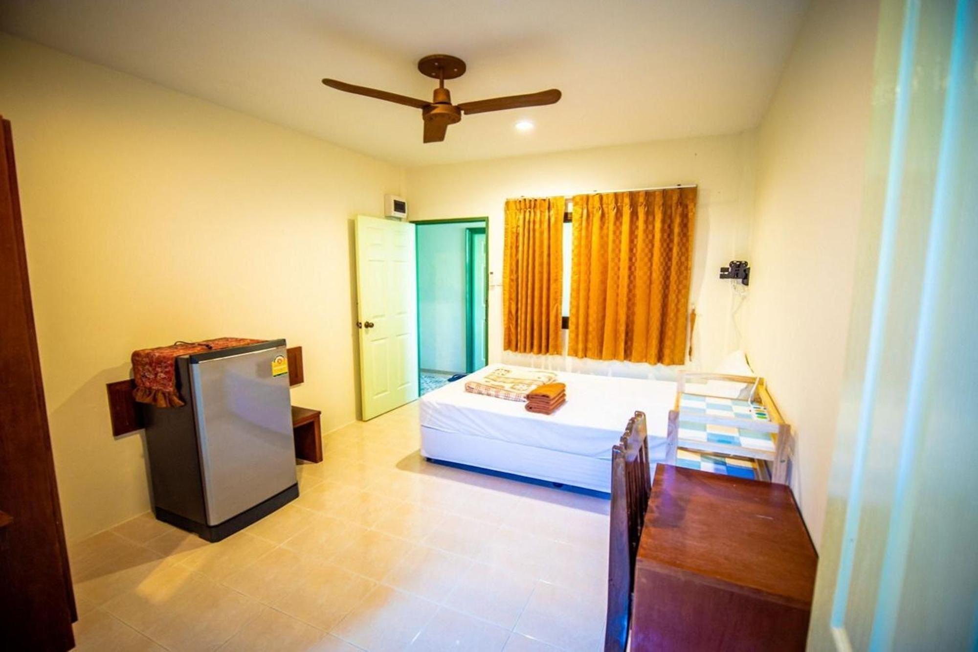 Hotel Muchshima House Strand Bang Tao Exterior foto